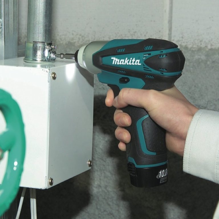 Makita-TD090DWE-2